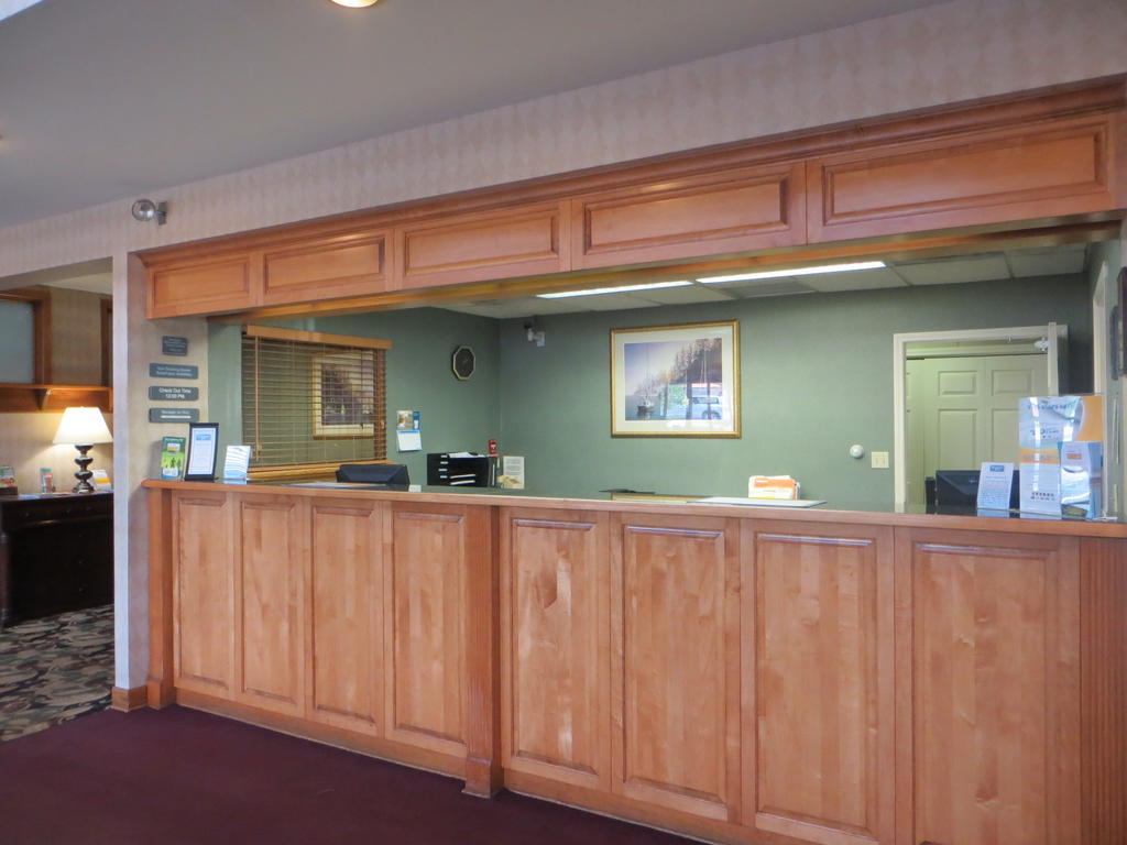 Rodeway Inn 斯科基 外观 照片